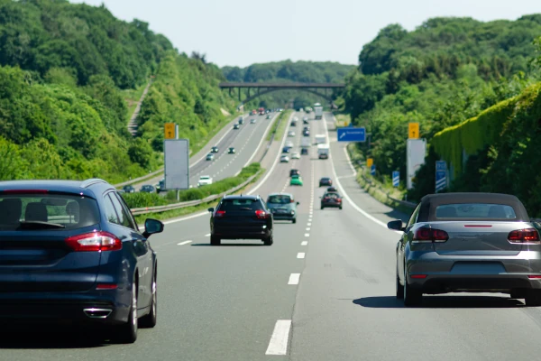 Autos auf der Autobahn