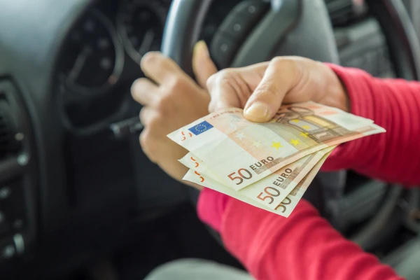 Bußgeldrechner Geschwindigkeitsüberschreitung Bußgelder bei Geschwindigkeitsüberschreitungen berechnen